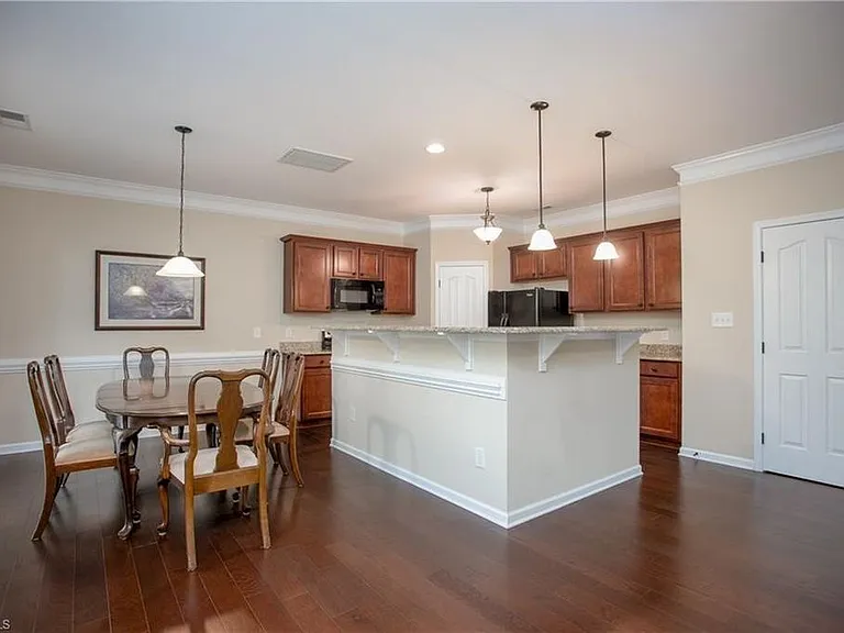 153 Tysonridge Ct — Photo 31