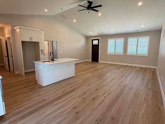 5th image of 6093 W McAlpine Ln