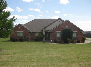 4310 Frontier Ln, Tuttle, OK 73089