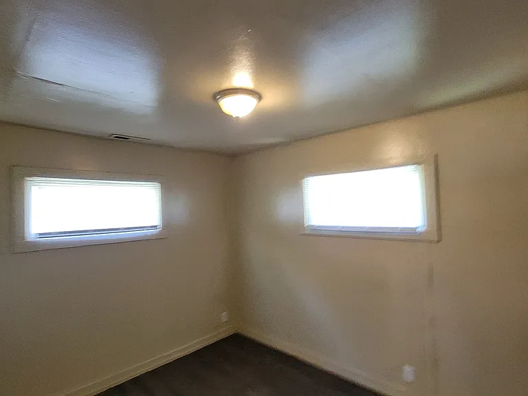 3056 N Olney St — Photo 5