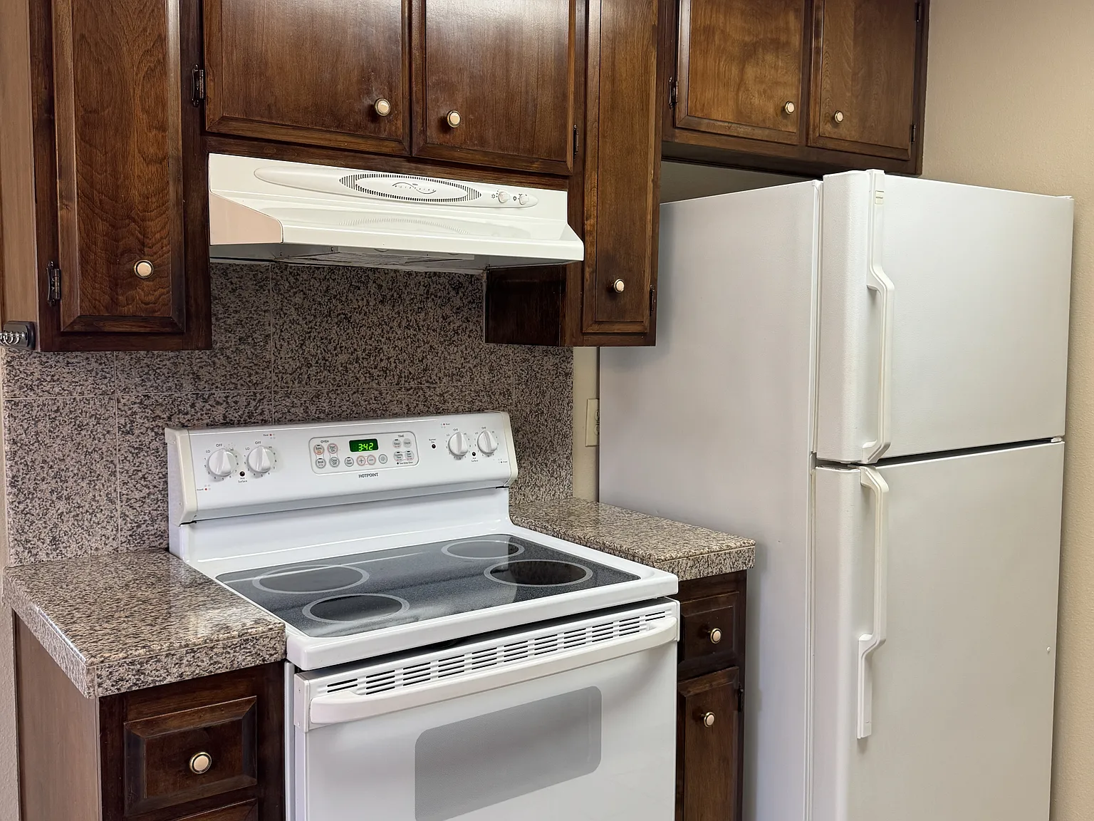 1 bed, 1.0 bath, 658 sqft, $1,495 — Photo 4