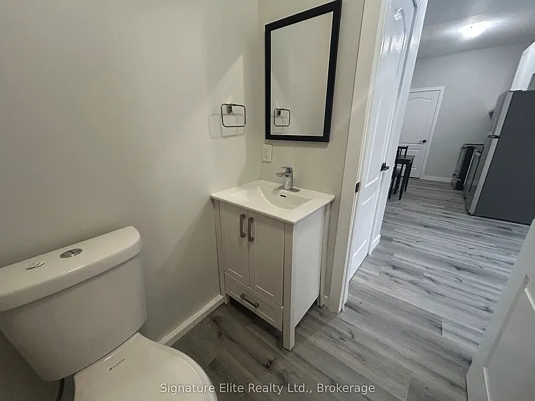 372 Darling St #4 — Photo 13