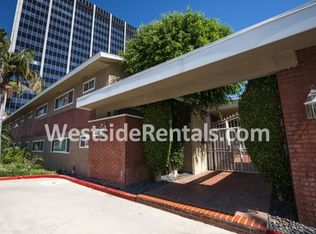 4610 Densmore Ave UNIT 20, Encino, CA 91436