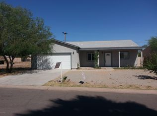 191 N Peretz Cir, Morristown, AZ 85342