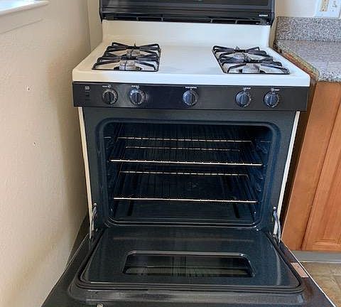 5th image of 540-608 W Hammond Ave #Xyvakw69j
