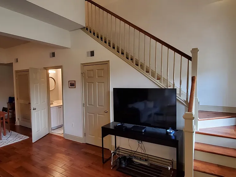 1 Academy Cir #311 — Photo 16