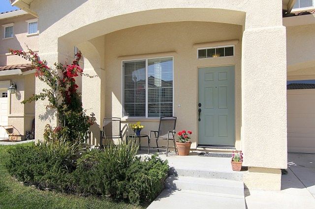 2nd image of 522 Manzana St