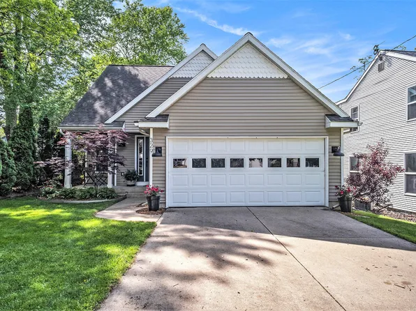 329 Lawndale Ave NE, Grand Rapids, MI 49503