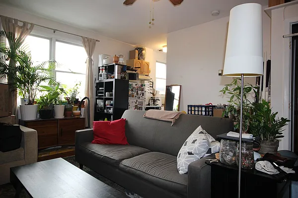 Rented by Brooklyn Real Inc | media 6