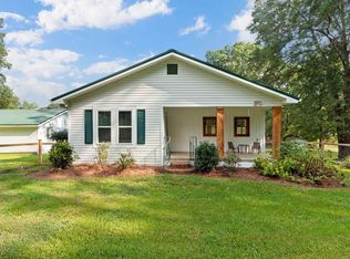 6003 Dickey Springs Rd, Bessemer, AL 35022