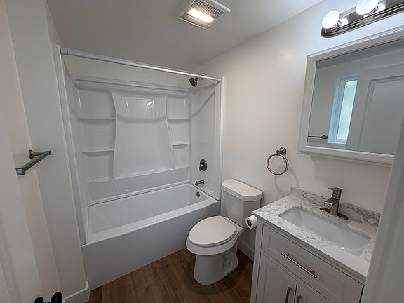 4th image of 2506 Sumac Dr #2506