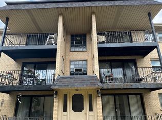 2049 N Harlem Ave APT 3E, Chicago, IL