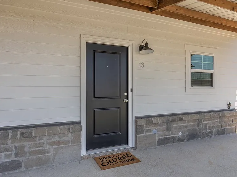 Lindale Landing North/South — Photo 13