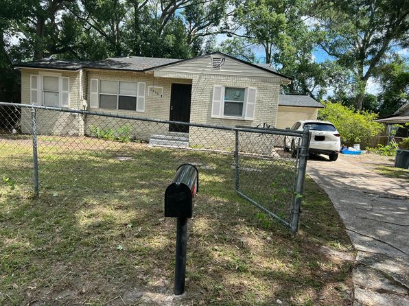 2415 Coleman Ct