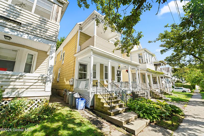 2nd image of 267 Myrtle Avenue