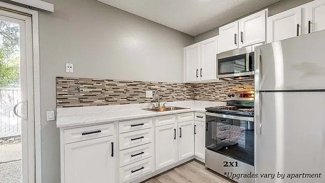 337 J St #102 — Photo 21