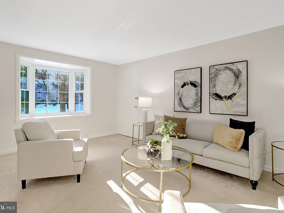 1st image of 700 S Arlington Mill Dr #15204