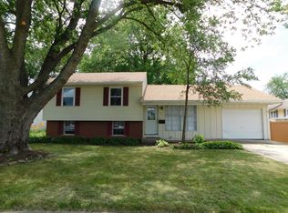 106 Meadows Ct, Bourbonnais, IL 60914