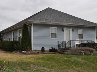 918 Teke Burton Dr, Mitchell, IN 47446