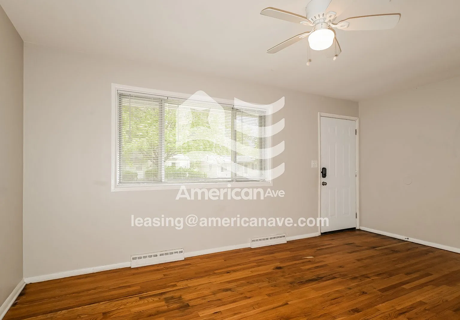 3 bed, 1.0 bath, 864 sqft, $1,016 — Photo 4