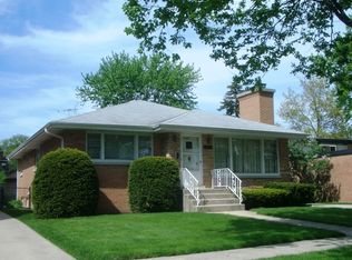 1000 Frances Pkwy, Park Ridge, IL 60068