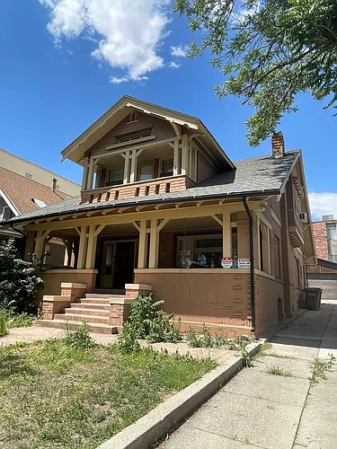 427 E 1st Ave #2 Photo 1
