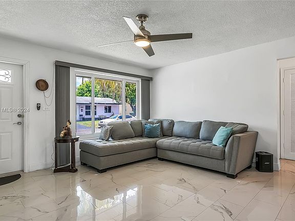 4th image of 4714 NW 50th St