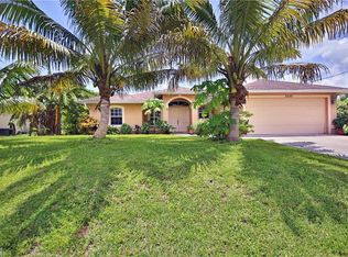 3209 25th St SW, Lehigh Acres, FL 33976