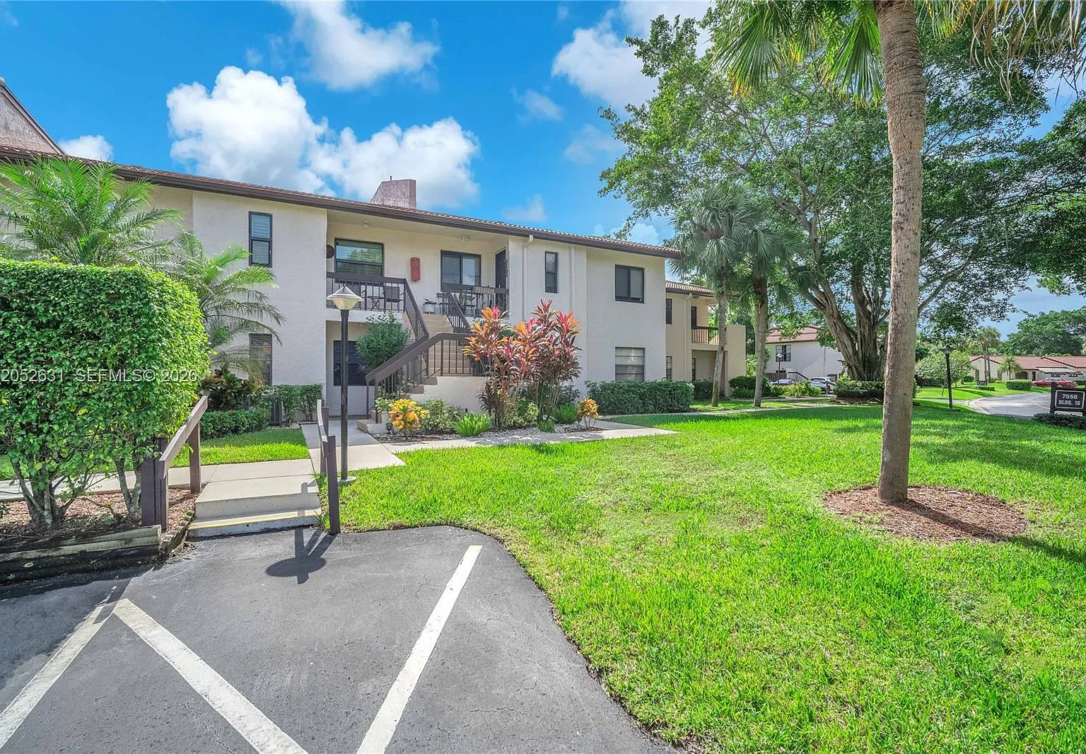 Greens Of Boca Lago Condo — Photo 3