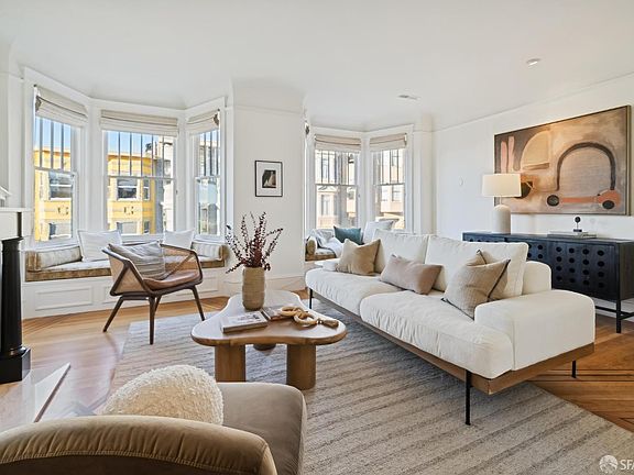 2nd image of 543 Lombard St
