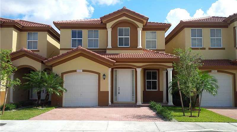 1st image of 8177 Nw 115 Ct