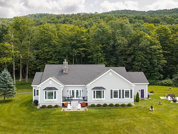 4th image of 4155 Danby Pawlet Rd