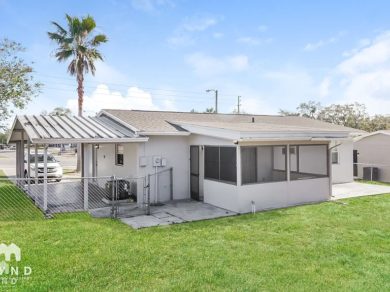 7088 Spring Hill Dr — Photo 14