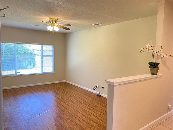 4th image of 7566 Skelton Way