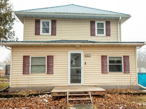 321 S Mather St, Clarksville, IA 50619