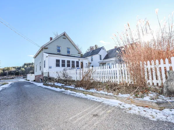 38 Island Street, Wilton, NH 03086