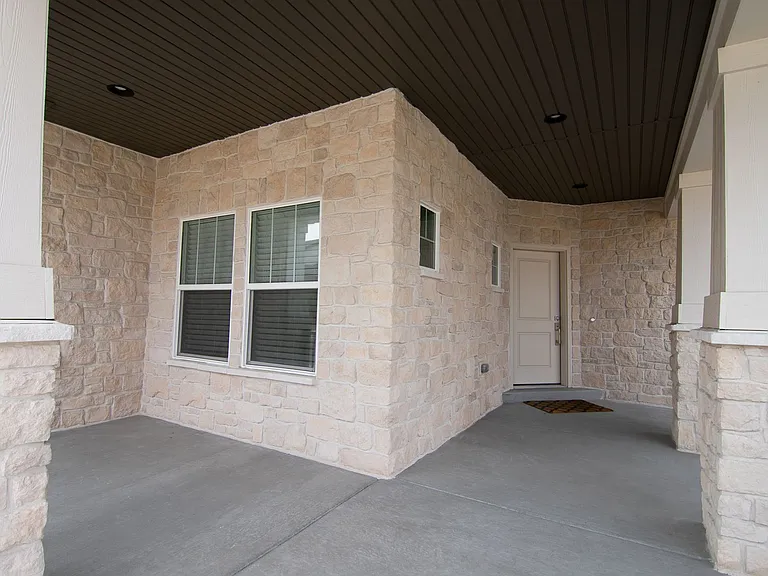 2034 E Pepper View Cir — Photo 6