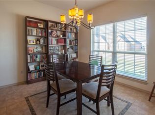 7027 Cherokee Xing E UNIT E, Oklahoma City, OK 73132