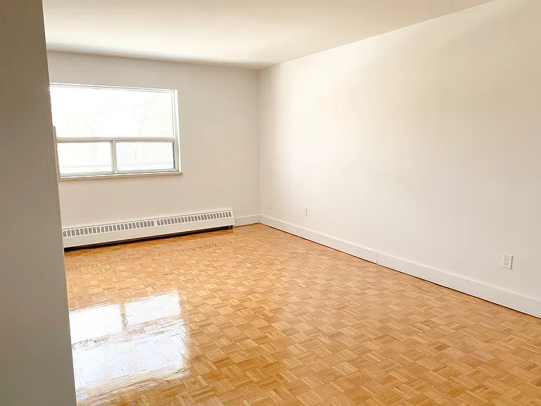 441 Elmwood Ave — Photo 3