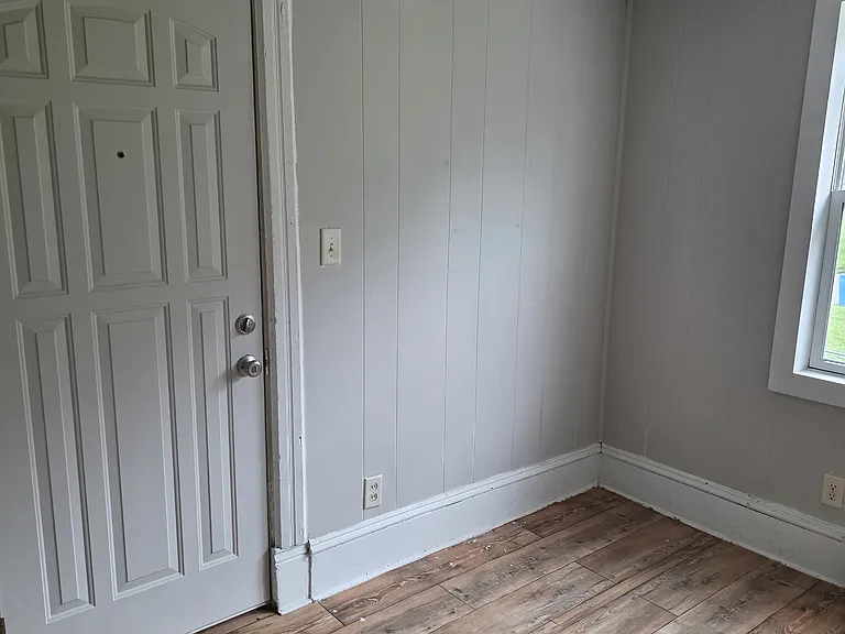 34 Front Ave #2 — Photo 15