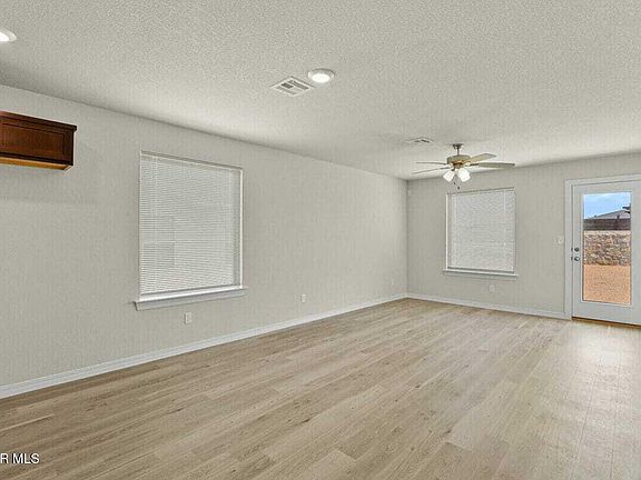 4th image of 14496 Faxon Yucca Ave