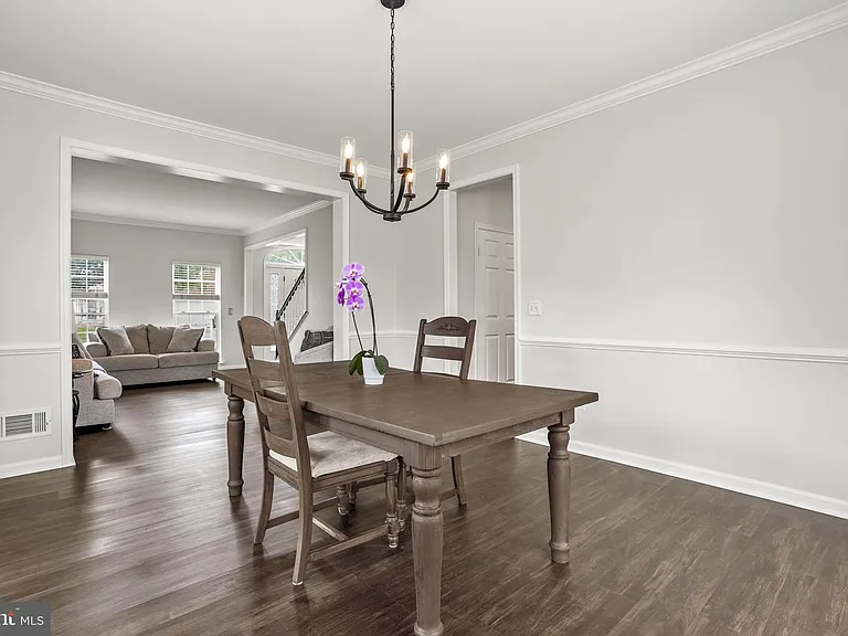 6032 Gholson Bridge Ct — Photo 7