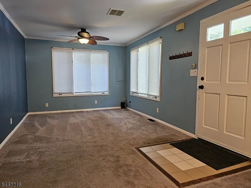 2 bed, 1.0 bath, $2,300 — Photo 4