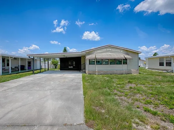 1437 Apache Cir, Tavares, FL 32778