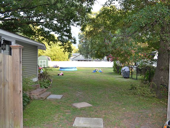 Backyard entrance