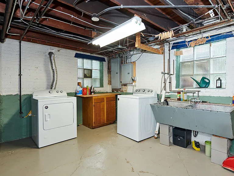 216 Le Moyne Pkwy — Photo 31