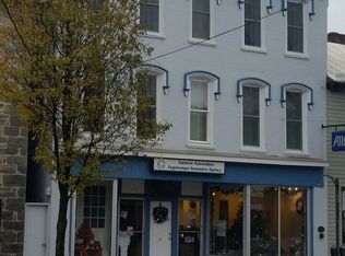 66 E King St APT 2, Shippensburg, PA 17257