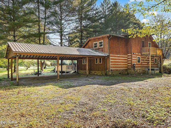 3rd image of 335 Allen Rd