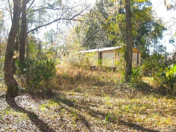 22531 CR 200 B, Lawtey, FL 32058