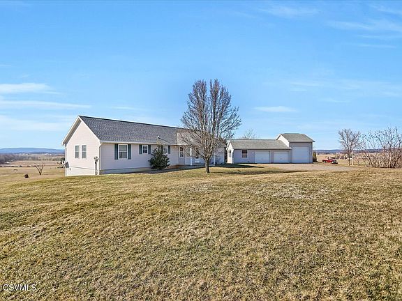 2nd image of 125 Hagenbuch Rd